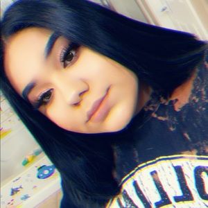 Meet your Posher, Lizbeth